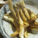 干し松茸のジリ焼き